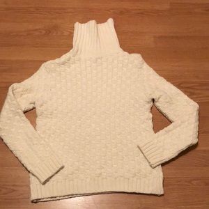 Paul James Chunky CableKnit Turtleneck Sweater 100% Wool Cream Made in England M